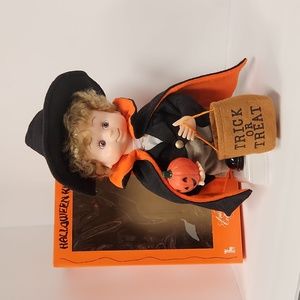 1994 Santas Best Halloween Kids Animated Dracula Doll Motionette Collect…